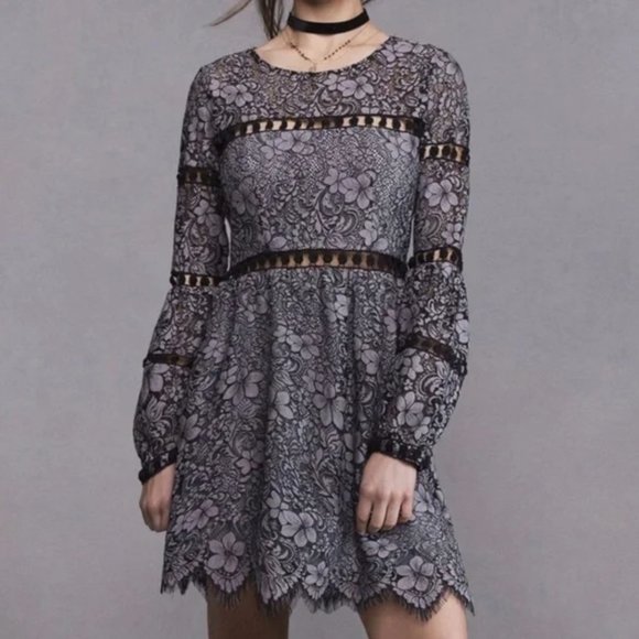 For Love And Lemons Dresses & Skirts - For Love and Lemons Theodora Bell Sleeve Mini Lace Dress Vintage Gray Small